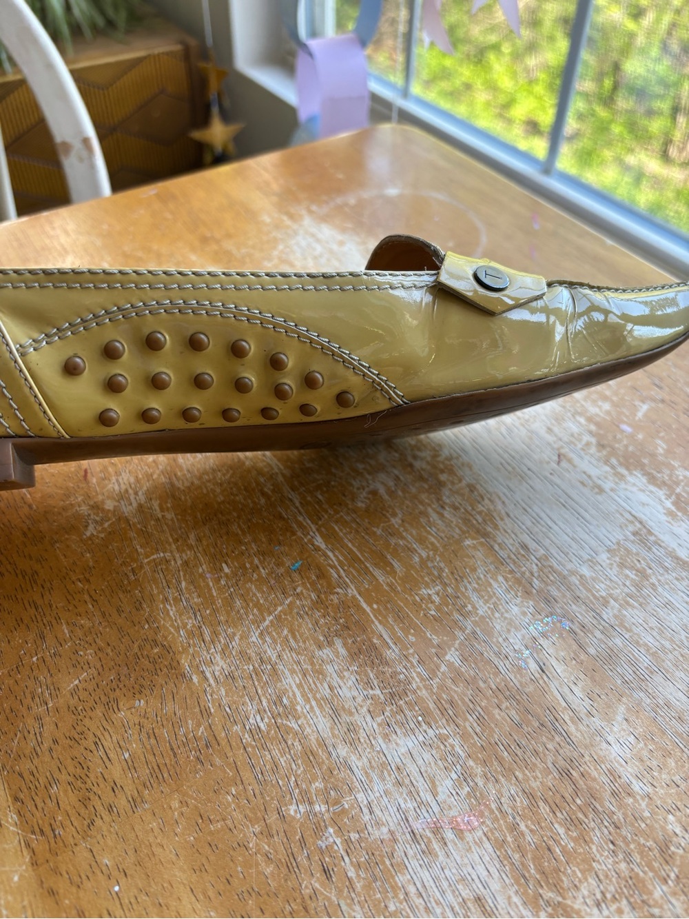 Tod's Yellow Patent Leather Pointed Toe Loafers women’s size 10. - Picture 6 of 11